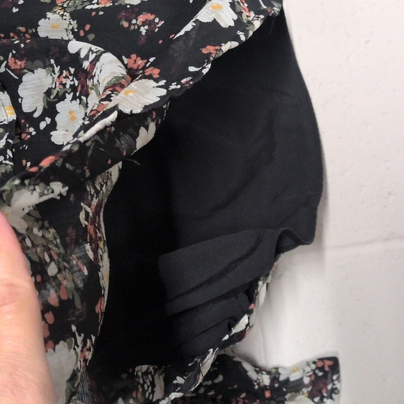 Abercrombie & Fitch Floral Sheer Off Shoulder Blouse Small - Picture 6 of 6
